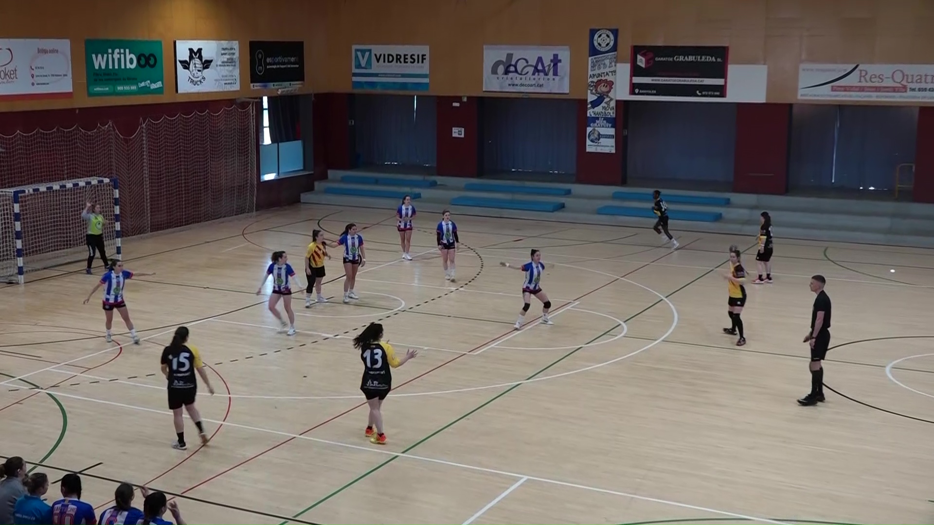 Victòria important del sènior femení de l'Handbol Banyoles contra el CH Torró d'Agramunt (21-16)
