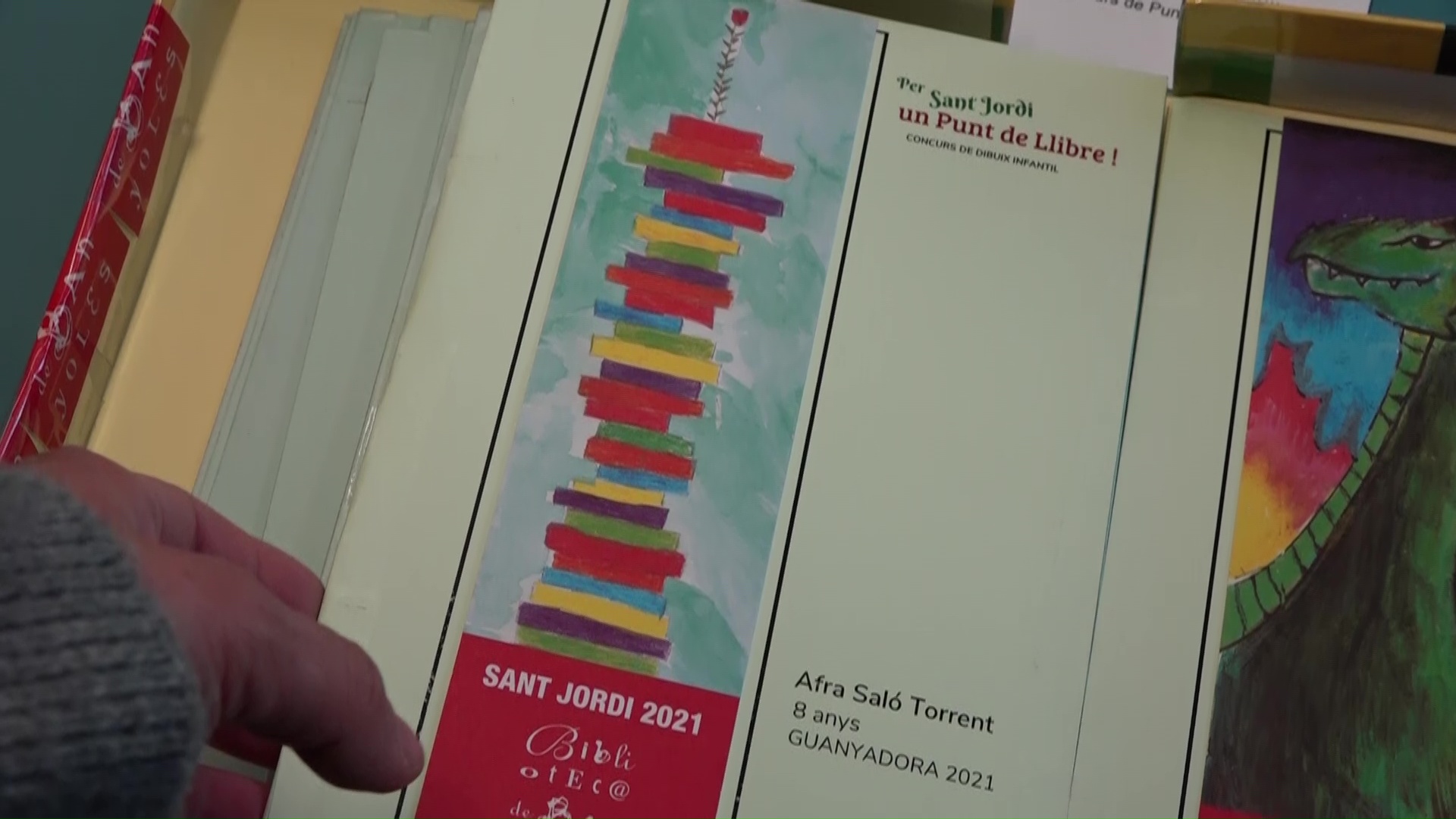 La Biblioteca de Banyoles ja té en marxa una nova edició del concurs de punts de llibre de St. Jordi
